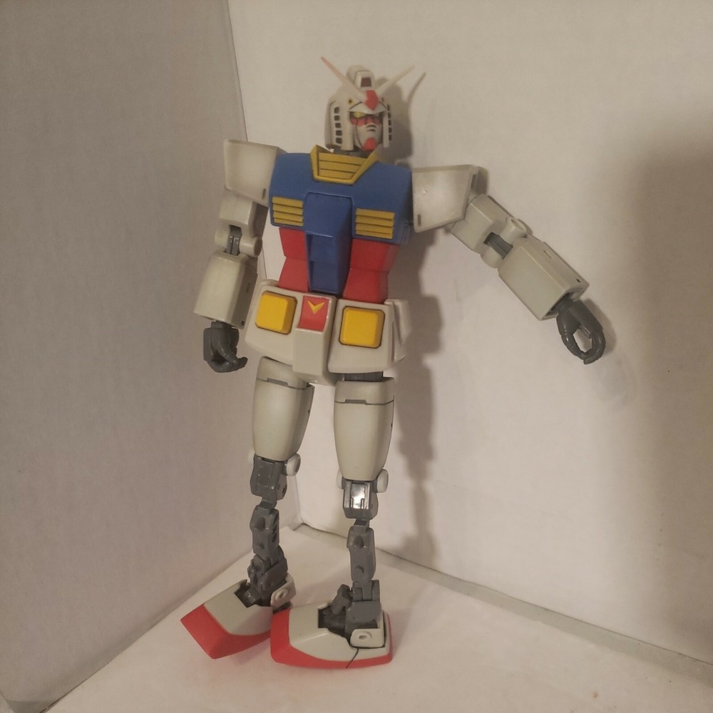 RX-78-2 Mobile Suit Gundam Arch Enemy Collectors Series Bandai Action Figure